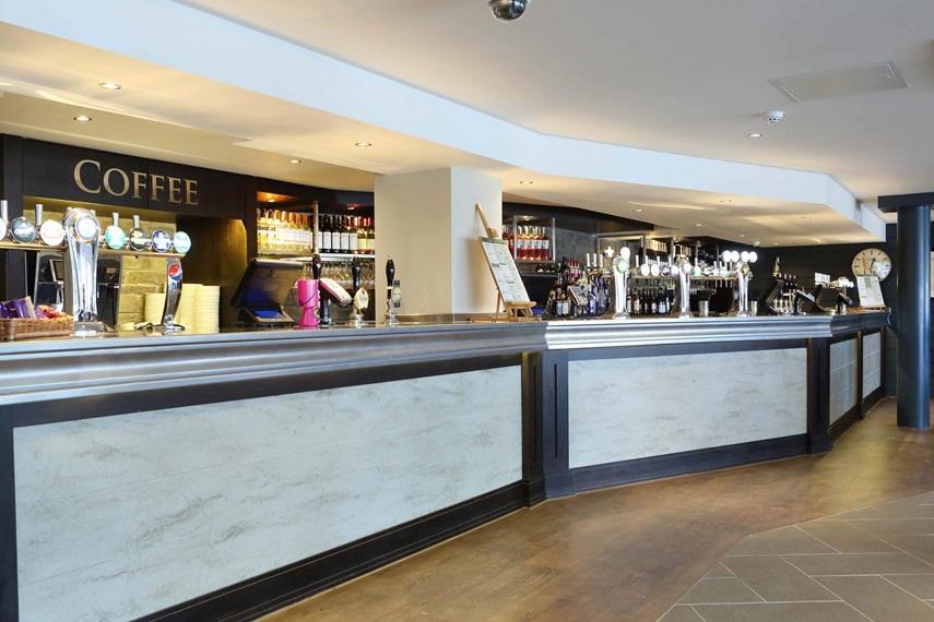 The Angel Hotel Wetherspoon Whitby Exterior foto